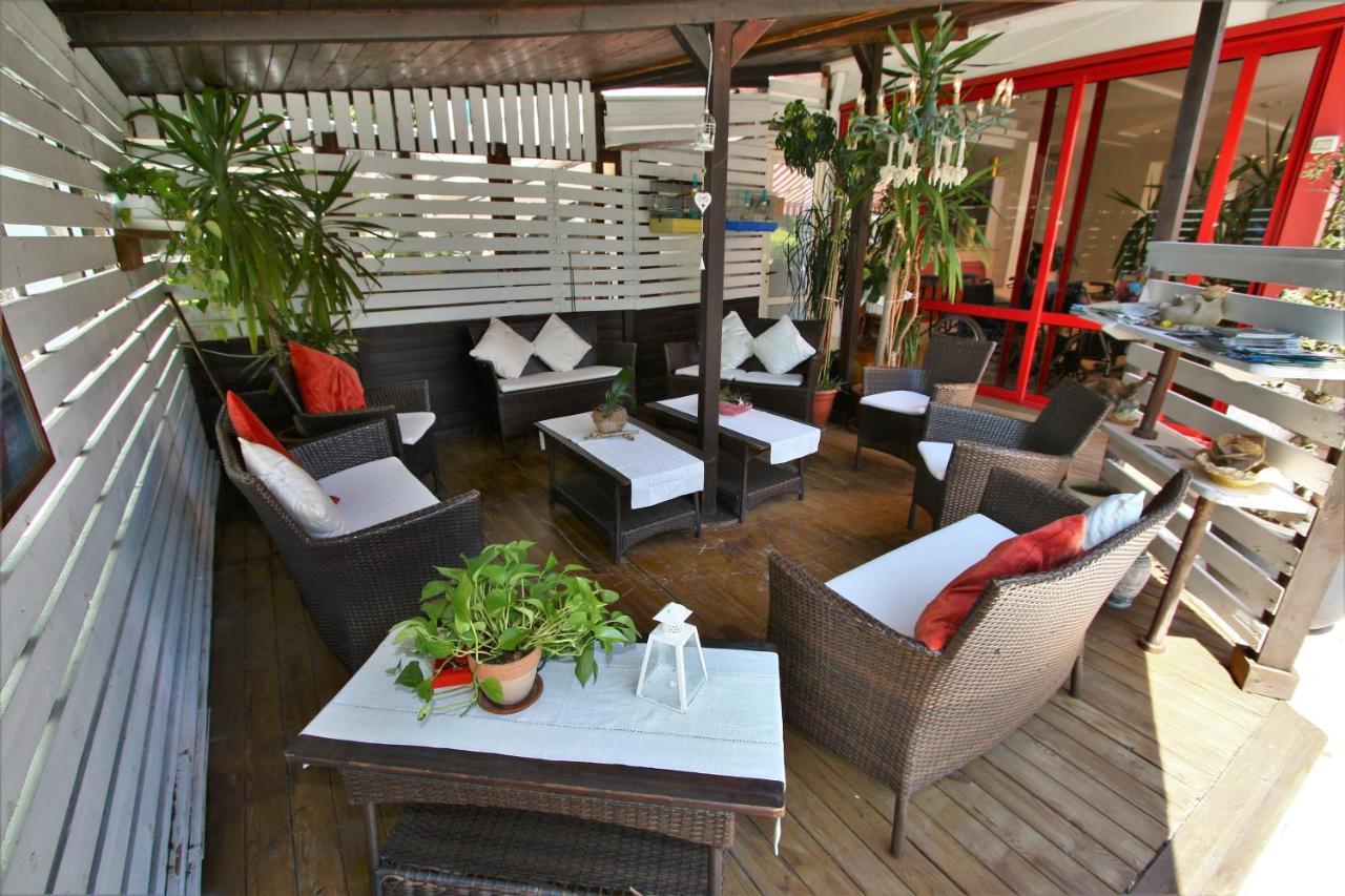 Hotel De Amicis ริชชิโอเน ภายนอก รูปภาพ